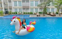 Sahid Raya Hotel & Convention Yogyakarta - piscine