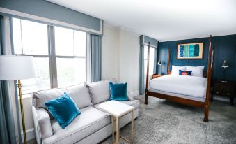 Dunhill Hotel - Housity