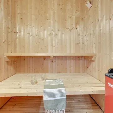 "Rika" - 525m to the Fjord