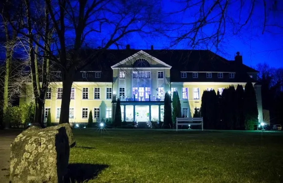 武爾科城堡酒店