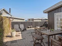 "Viljami" - 20m from the Sea Hotels in Nyborg