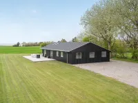 "Ajla" Hotels in Bredebro