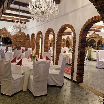 Hotel & Restaurant Bei Baki