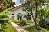 Family Hotel Gradia 1 Hotels in Batu Sub-District