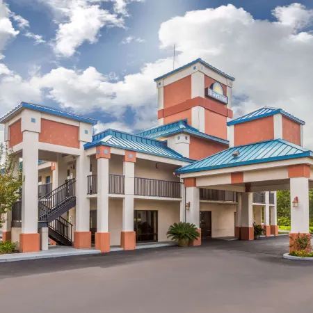 Days Inn by Wyndham Chiefland