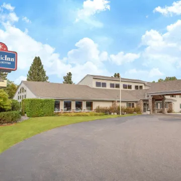 AmericInn by Wyndham Rhinelander