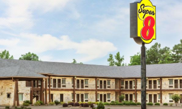 Super 8 by Wyndham Center