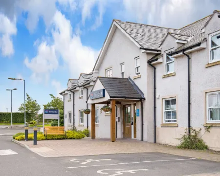 Travelodge Perth A9 Hotels in Perth