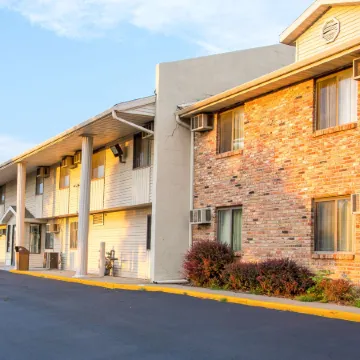 Motel 6 Omaha, NE