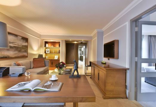 페닌슐라 런던 객실