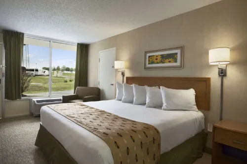 Days Inn by Wyndham Frederick Hotels in Frederick