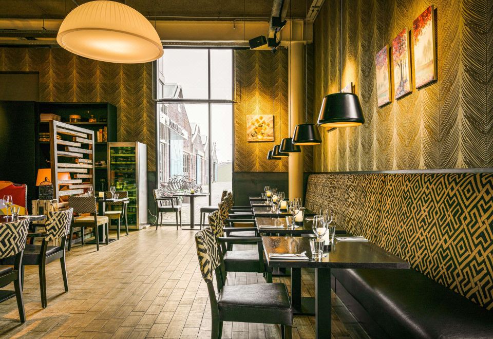 5. 더블트리 바이 ..