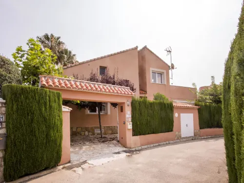 Casa Larauri Oliva Nova Hotels in Oliva