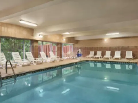 カントリー イン & スイーツ バイ ラディソン ニューナン ジョージア ニューナンのホテル