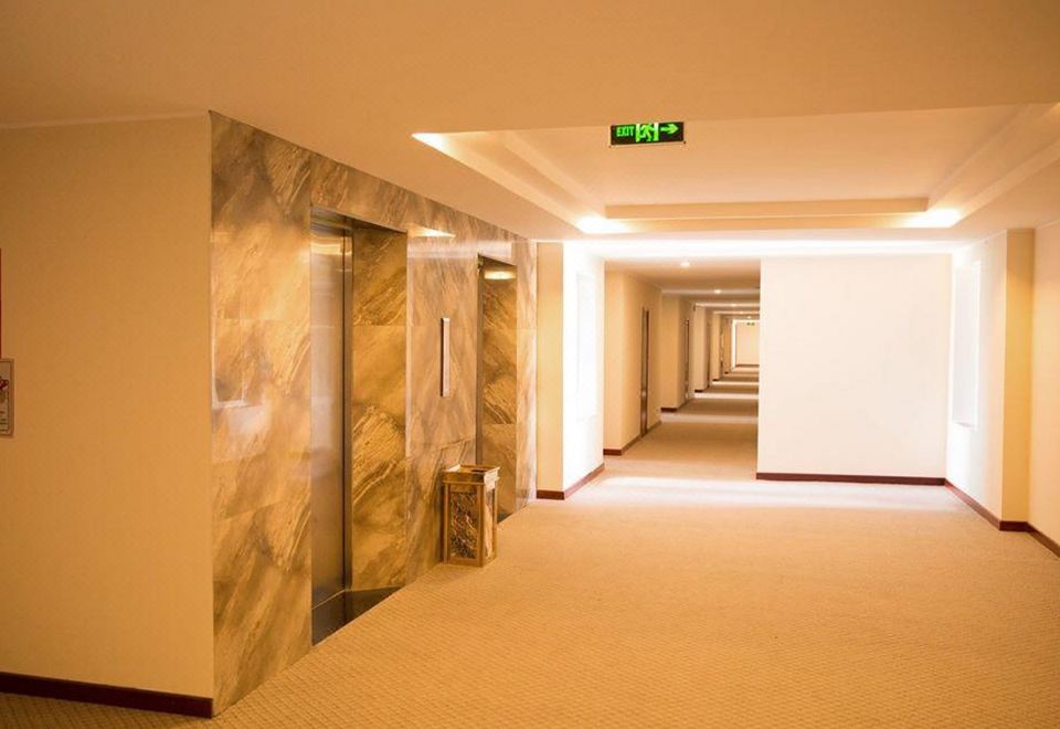 빈 플라자 호텔 외관