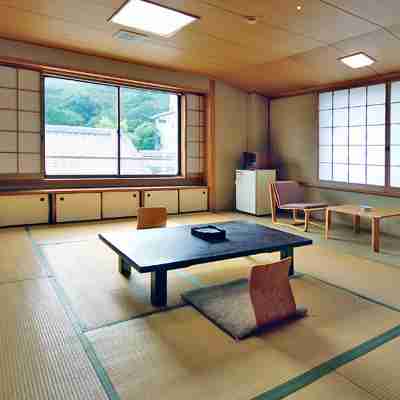 国際観光旅館なかます Rooms