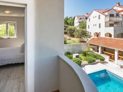 Villa 2 Pools