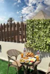 Osiris Pyramids View Inn