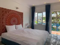 Làng Biển Homestay Các khách sạn gần Trường Cao đẳng Kỹ nghệ Dung Quất