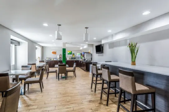 Quality Inn & Suites West El Paso I-10