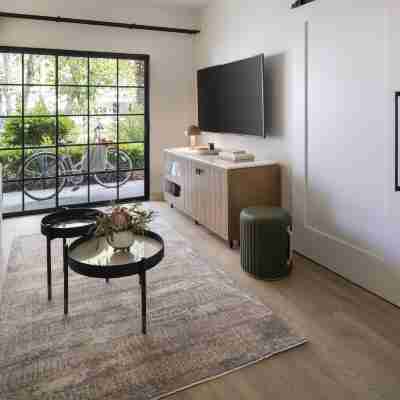 The Steward, Santa Barbara, a Tribute Portfolio Hotel Rooms