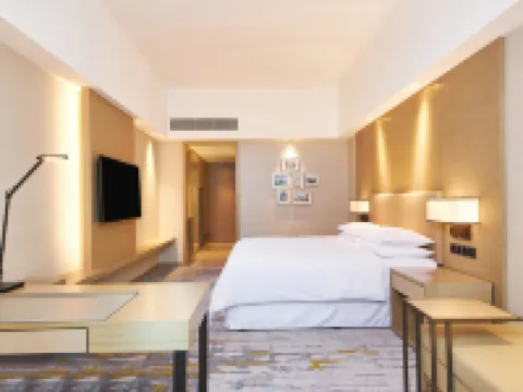 Four Points by Sheraton Jiaxing Hotels near Jiaxing Polar Ocean Museum