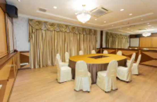 碧玉宮大酒店 巴株巴轄酒店