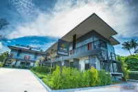 HillSide Boutique Hotels near SODA BULLY CAMP