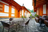 Leega Hanok Hotels in Jeonju