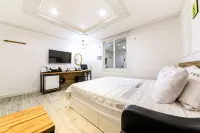 Ok Hotel Hotels in Sacheon