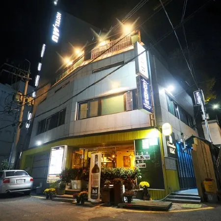 Busan B and B Pension