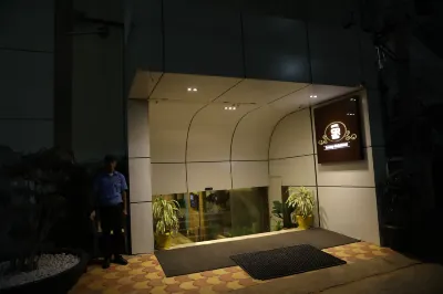 Iroomz Hotel SR Grand Hotels near JC