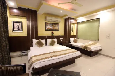 Hotel Star View-New Delhi Hotels in New Delhi