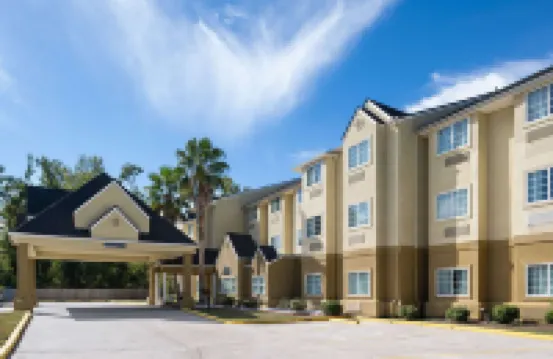 Microtel Inn & Suites by Wyndham Houma Hotel a 