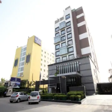 SK Premium Park Hotels near Janakpuri