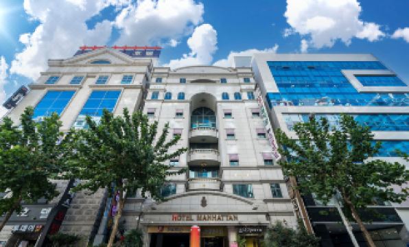 4. 맨하탄호텔..