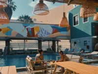 Viajero Huacachina Hostel - Pools