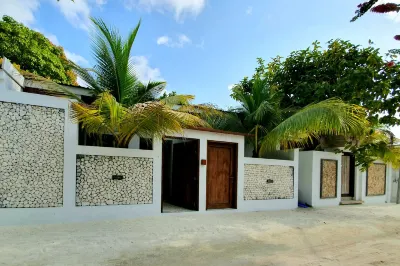 BRICKWOOD GANDUVARU Hotel a 