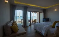 The Nest Private Beach Resort  호텔