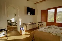 El Amparo Hotels in Loja