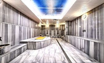 Corum Buyuk Otel - Housity