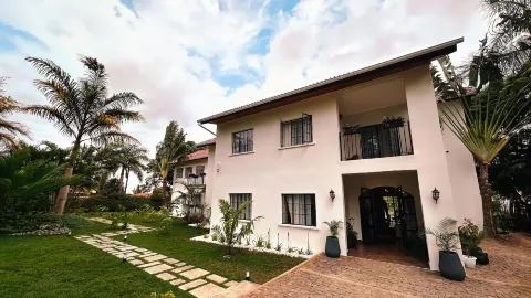 Brubru Lodge in Moshi