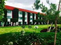 Hotel Estancia Business Class