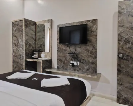 Hotel Shreedhara Hotels in Devbhoomi Dwarka