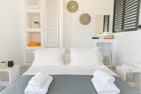 Lemon Tree Houses Hotels in Chora Folegandros