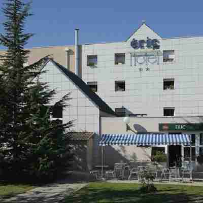 Sure Hotel by Best Western Dole Hotel Exterior