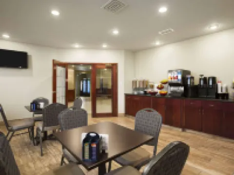 Ramada by Wyndham Edson Hoteles en Edson