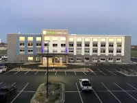 Holiday Inn Express & Suites Tomah Hotels in Tomah