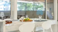 Samcheok Migaloo Pool Villa Pension - Balkon