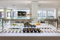 Alexandre Hotel la Siesta